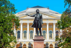 Литературные памятники Петербурга
